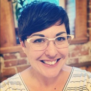 Meet your Posher, Jen